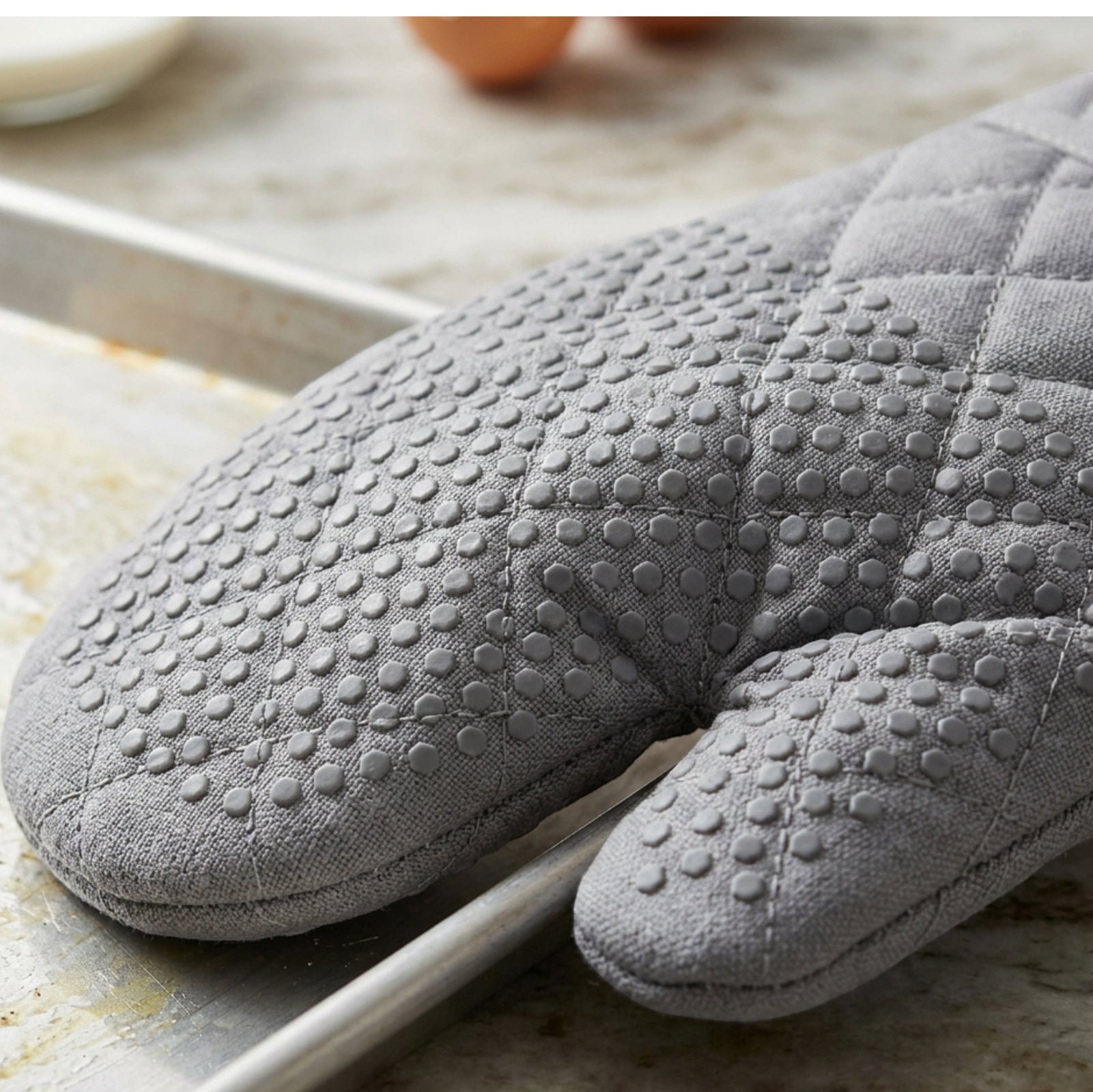 Baskliving Quilted Oven Mitts Silicone Grip Gray Pair