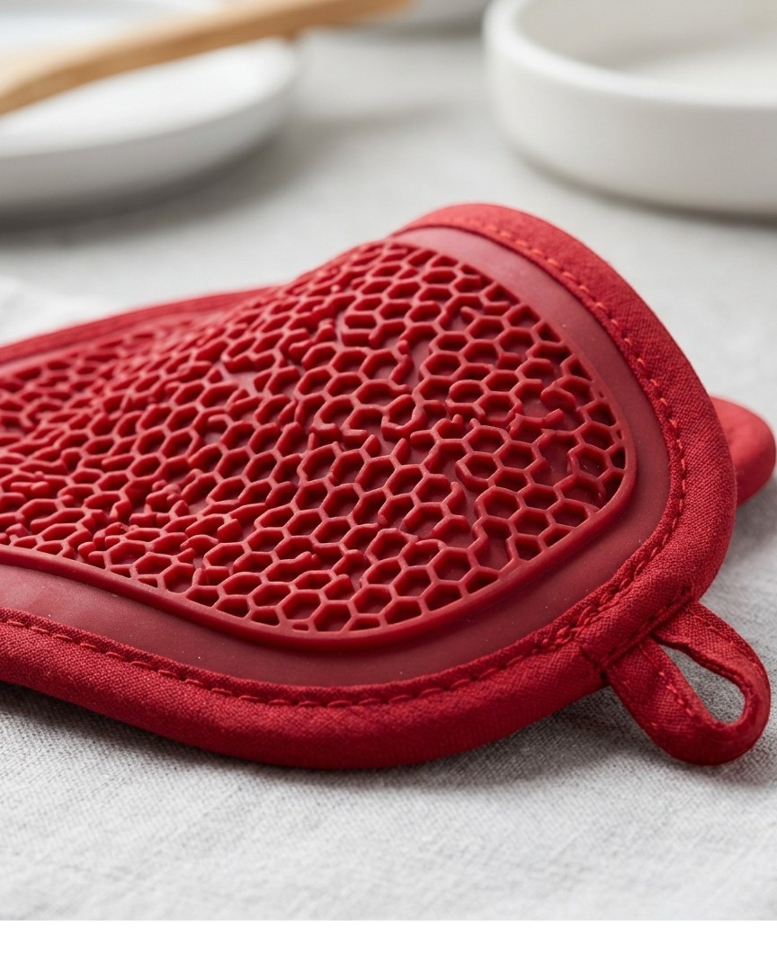 Baskliving Mini Oven Mitt Pinch Grip Silicone 2-Pack Red