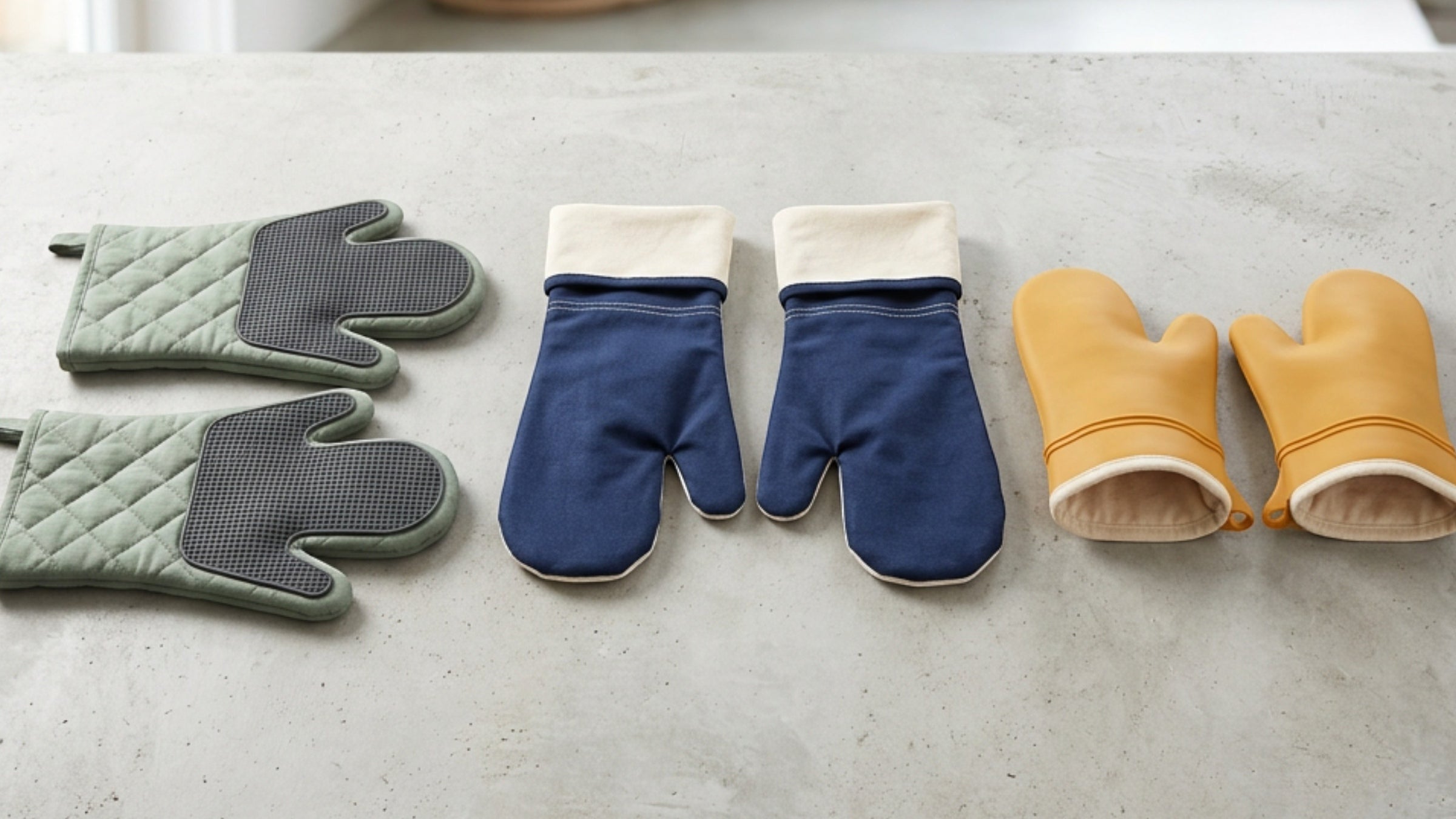 Baskliving Oven Mitts